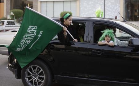 قصة مصورة: مدن المملكة تحتفل باليوم الوطني