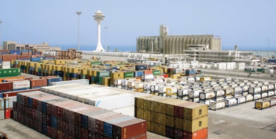 ميناء الملك عبد العزيز البوابة الاقتصادية والتجارية للمملكة في الساحل الشرقي