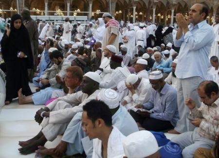 قصة مصورة : المسلمون يستعدون لاستقبال الركن الخامس في الإسلام