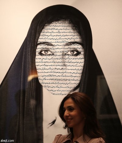 قصة مصورة : فنانو الشرق الأوسط يبهرون زائري دار كريستيز في دبي