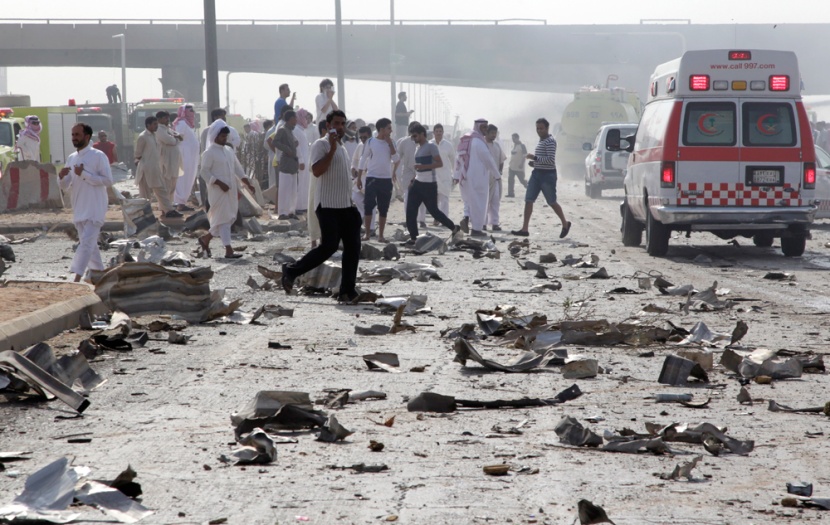 قصة مصورة.. انفجار شاحنة الغاز في الرياض بعدسات وكالات الأنباء