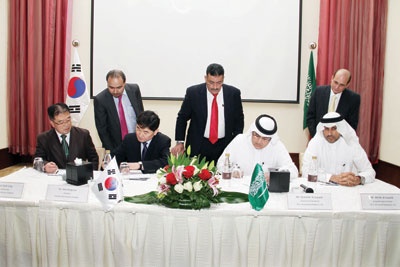 شراكة سعودية - كورية لإنتاج «غبار الزنك» في الجبيل