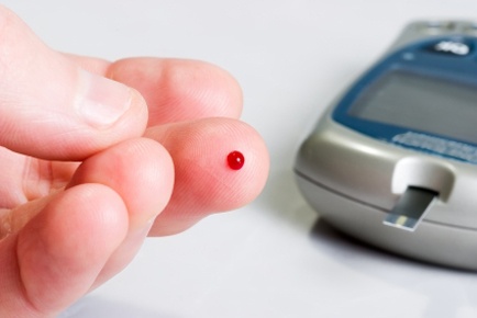 اختبار السكر في الدم بدون وخز الإبر