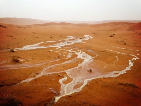 قصة مصورة : أمطار الخير والبركة تعم بعض مناطق المملكة