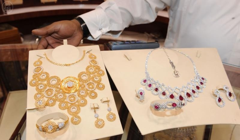 أسواق الذهب بالطائف تشهد خلال الاجازة نشاطاً في المبيعات