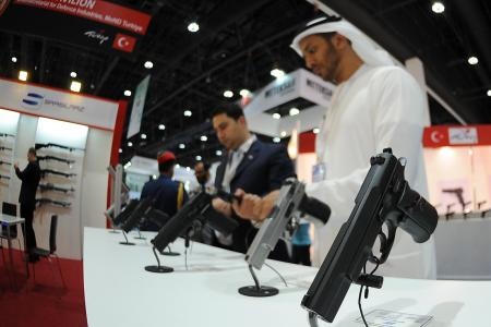 قصة مصورة: فعاليات معرض الدفاع الخليجي في أبوظبي