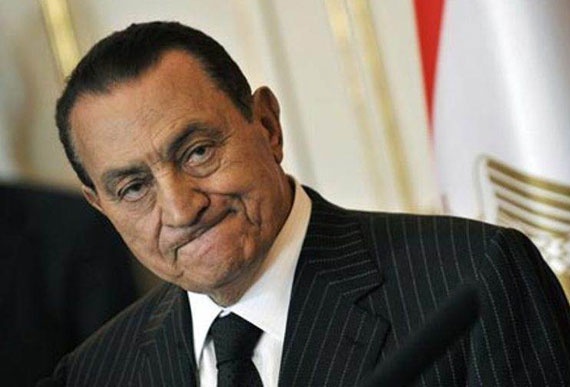 محكمة استئناف القاهرة تحدد 13 ابريل لاعادة محاكمة مبارك