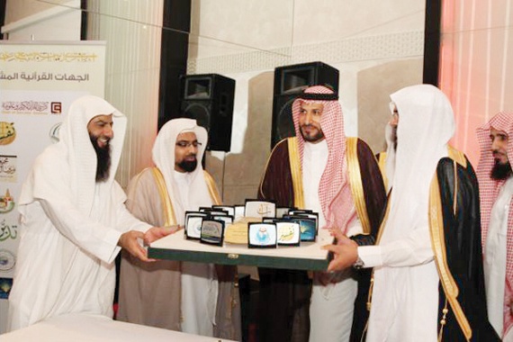 «آيات» و«العنود» تحتفيان بكرسي القرآن