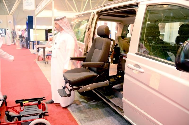 فصة مصورة: افتتاح  المعرض السعودي الأول لمستلزمات ذوي الإعاقة