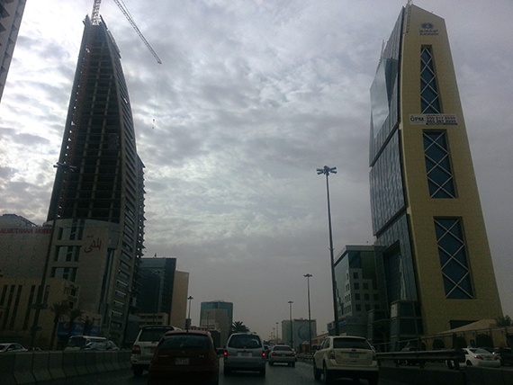 قصة مصورة : الرياض بعد الغبار "سحاب"