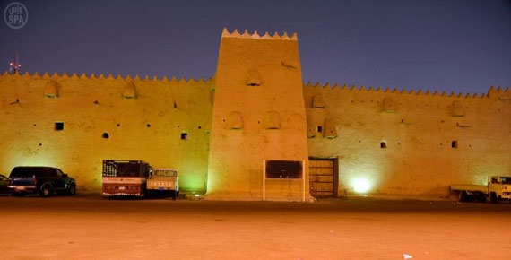 قصر "القشلة" التاريخي وجهة تراثية تستهوي السياح