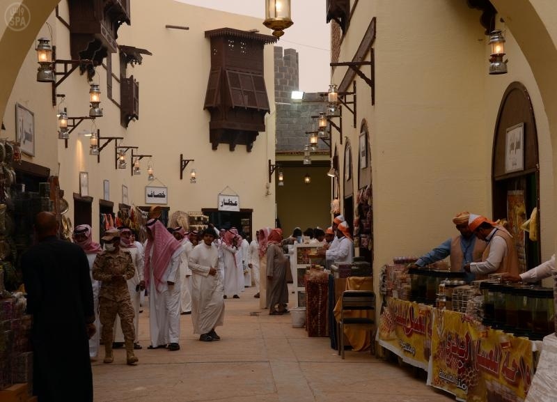 قصة مصورة : صور متفرقة من الجنادرية في اليوم الثالث