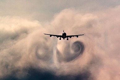 دراسة: التغير المناخي يمكن أن يؤدي مستقبلا لاضطرابات شديدة أثناء الطيران