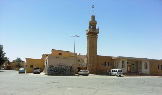 مساجد تعاني من الإهمال رغم تخصيص نصف مليار لها
