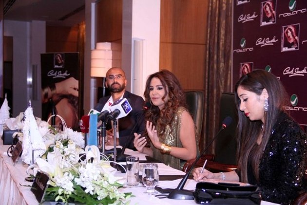 قصة مصورة.. كارول سماحة : تحزنني مسحة الحزن على وجوه المصريين