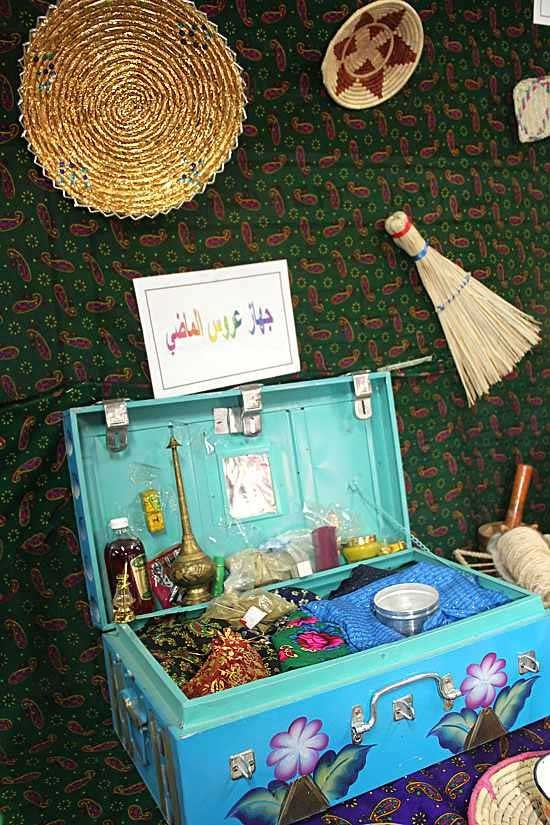 «الجدات» يتذكرن الماضي في مدارس رفحاء