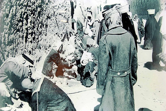 قصة مصورة : المصمك يروي تاريخ السعودية العريق