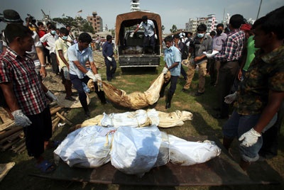 ارتفاع حصيلة ضحايا المبنى المنهار فى بنجلاديش إلى 429 قتيلا
