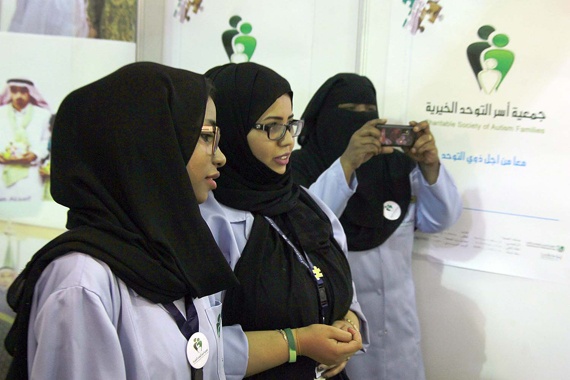 قصة مصورة : انطلاق مهرجان الرياض للتراث والأسر المنتجة