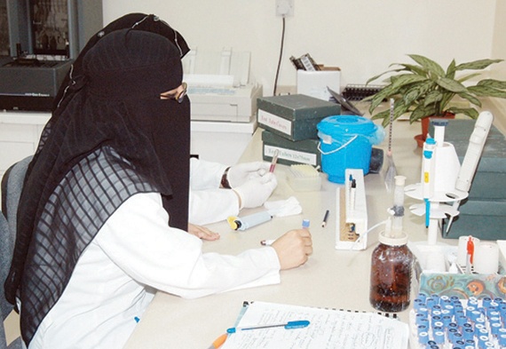 ممرضات وطبيبات يشتكين من تعرضهن للتحرش ليلاً