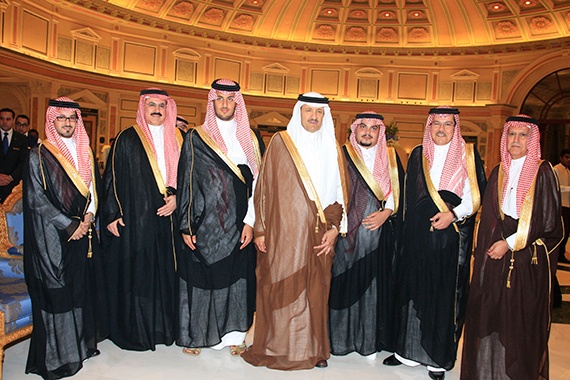 المناسبات