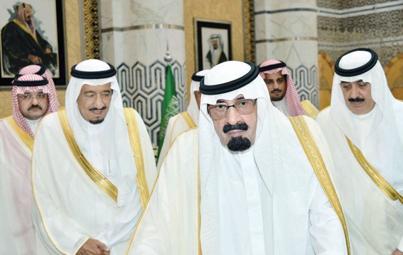 الملك إلى المغرب .. وينيب ولي العهد لإدارة الدولة