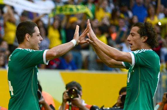 بيرلو وبالوتيللي يقودان إيطاليا لهزيمة المكسيك في كأس القارات