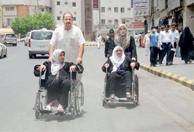 في الطريق إلى الحرم المكي