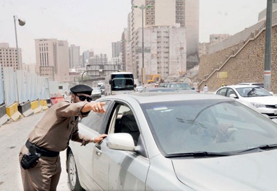في الطريق إلى الحرم المكي