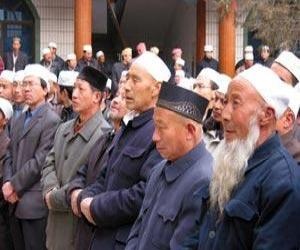 الصين تمنع مسلمي الويغور من الصيام