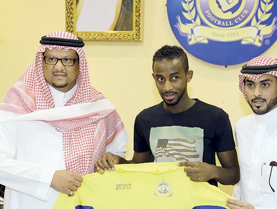 ملايين النصر .. من «الجيب الخاص »