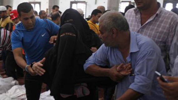 عودة جثامين أفراد شرطة مصرية قتلوا في سيناء إلى القاهرة