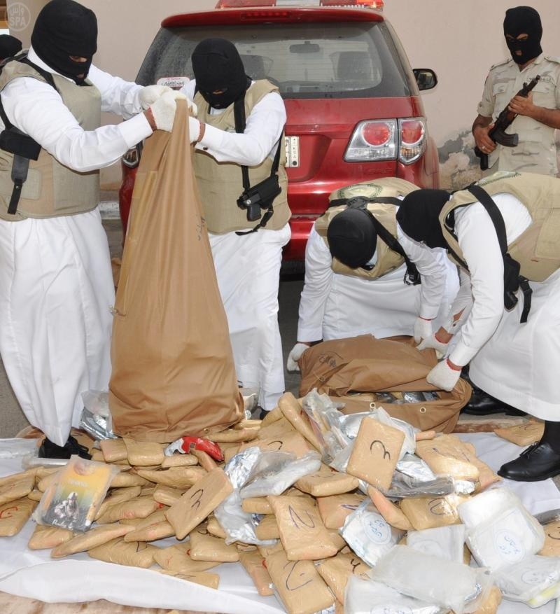 الداخلية: القبض على 991 متهماً لتورطهم في جرائم تهريب المخدرات تقدر قيمتها أكثر من  ملياري ريال