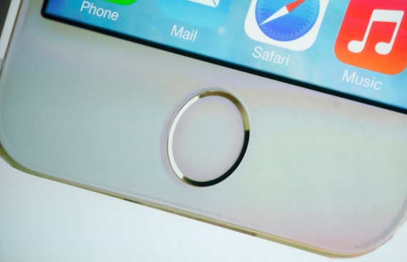 فيديو الاقتصادية الإلكترونية : أبل تطرح هاتفي ايفون 5s و 5c