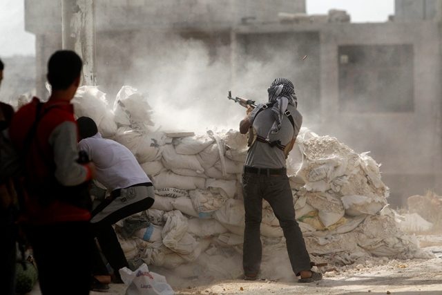 المعارضة السورية تتهم حكومة الأسد بارتكاب "مجزرة" في ريف حماة