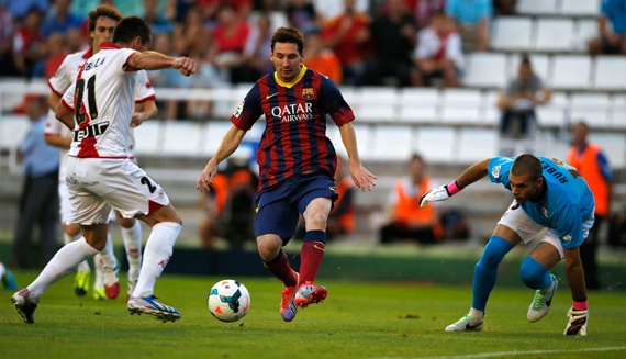 برشلونة يسحق فاليكانو ويواصل صدارة الدوري الإسباني
