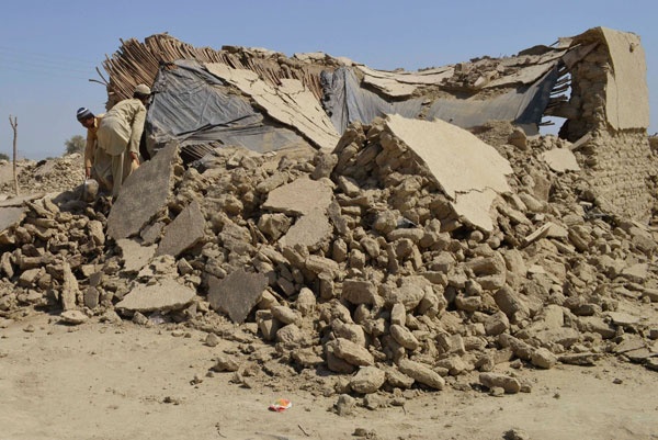 ارتفاع حصيلة ضحايا زلزال باكستان إلى 238 قتيلا