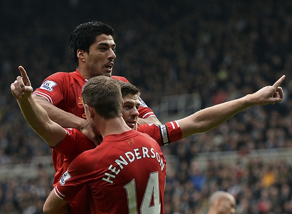 ليفربول يهدر نقطتين بتعادله مع نيوكاسل في الدوري الانجليزي