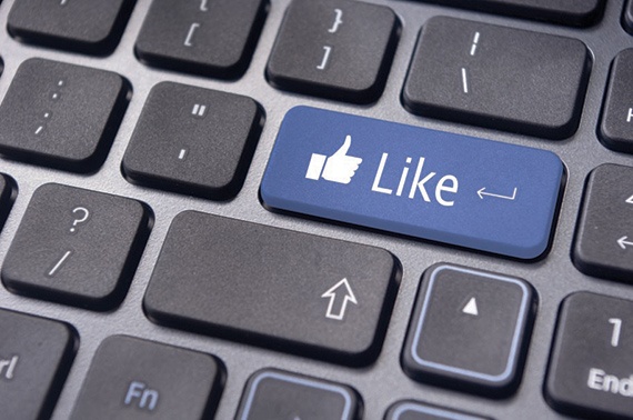 «فيسبوك» تعترف: ثغرة في LIKES 
يتم إضافتها آليا