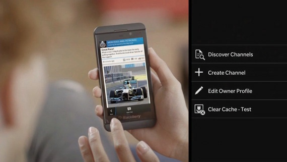 الإمارات تحظر استخدام قنوات BBM