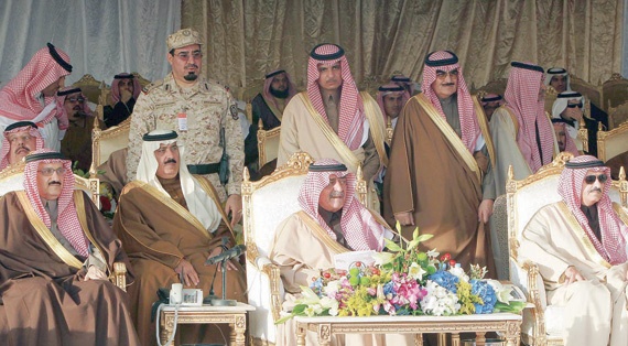 النائب الثاني: نملك أحدث المعدات العسكرية .. و«الحرس» درع الوطن