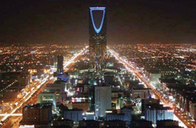 الميزانية السعودية.. إيرادات ومصروفات متوازنة بـ 855 مليار ريال