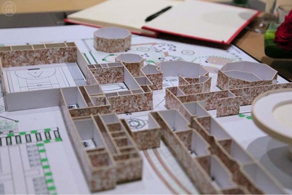 جامعة الأميرة نورة تحتضن المعرض الأول لخريجات قسم التصاميم والفنون زوايا 13