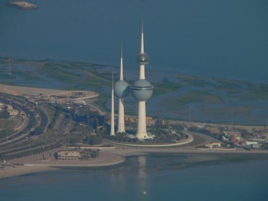 الكويت تنوي خفض الدعم الحكومي للمواطنين