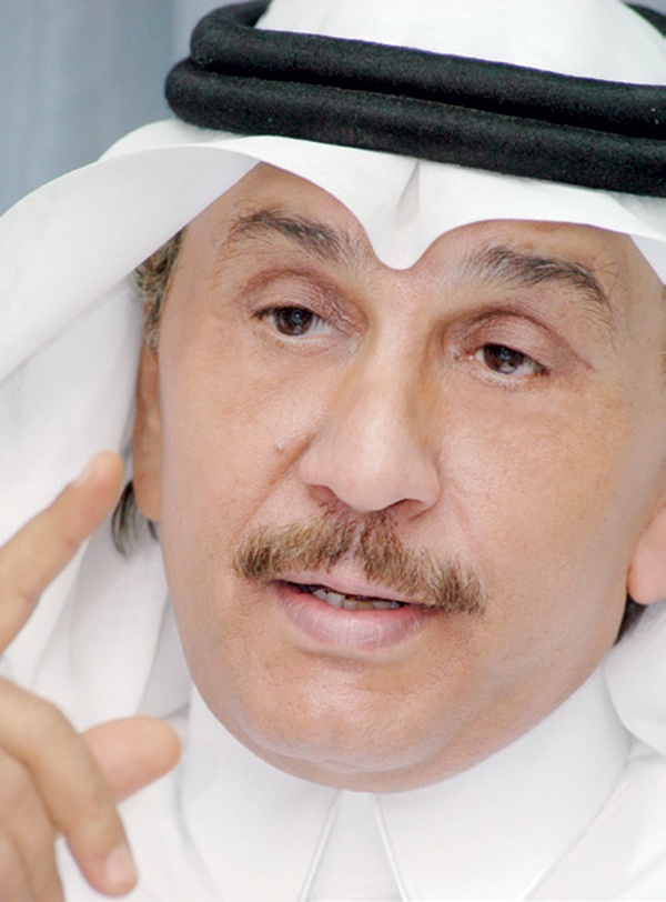«وجوه .. وأمكنة»
 كتاب جديد للحارثي