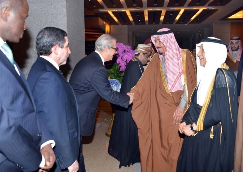 ولي العهد يقدم تبرعاً مالياً بمبلغ 3 ملايين دولار أمريكي لبناء مراكز إسلامية وثقافية في الصين