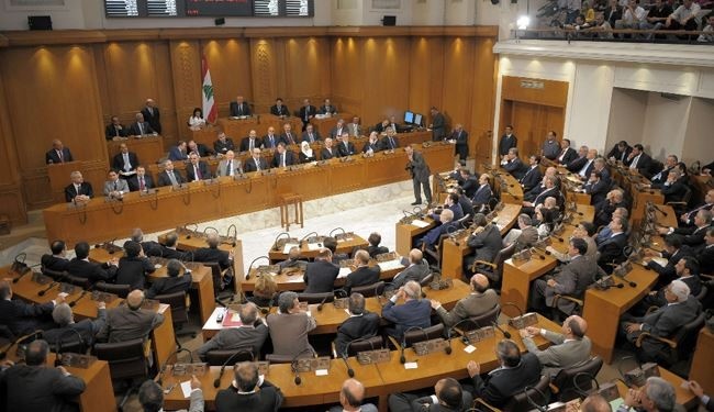 فشل البرلمان اللبناني بانتخاب رئيس جديد للبلاد في جولة التصويت الأولى