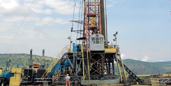 تنزانيا تتلقى 5 عروض للتنقيب عن النفط والغاز