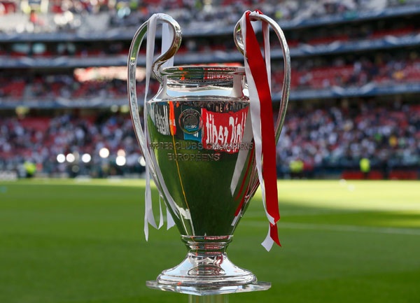 قصة مصورة : ريال مدريد يحقق "العاشرة"