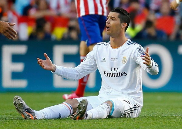 قصة مصورة : ريال مدريد يحقق "العاشرة"